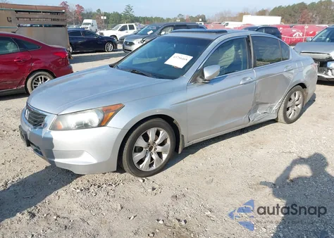 2010 Honda Accord 2.4 Ex-L z USA, uszkodzony, nr VIN 1HGCP2F81AA071237
